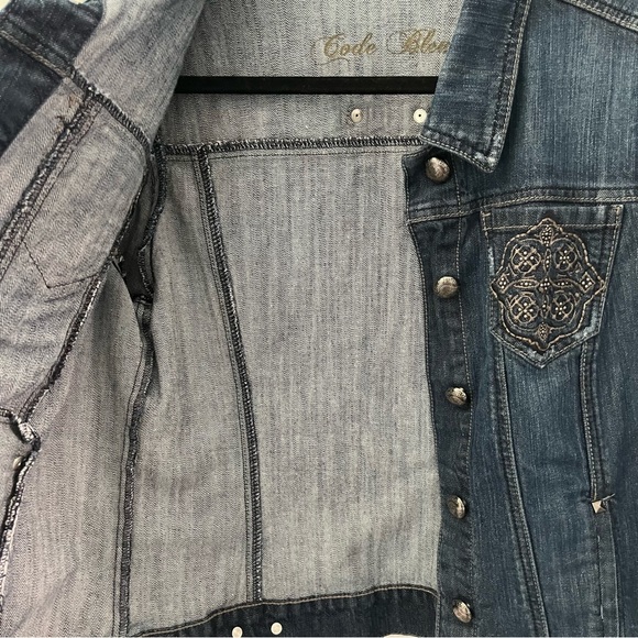 Code Bleu Women’s Jean Jacket Size M With Embroidery Front Pockets - Picture 8 of 10